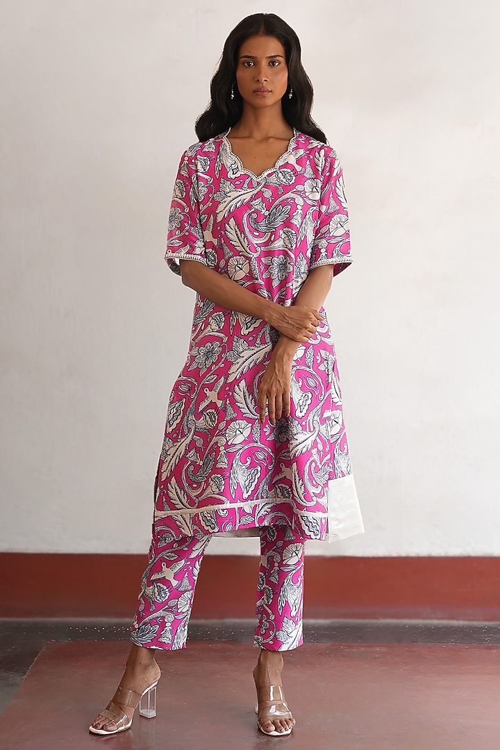 Pink Banarasi Cotton Silk Printed & Embroidered Kurta by Saksham and Neharicka at Pernia's Pop Up Shop