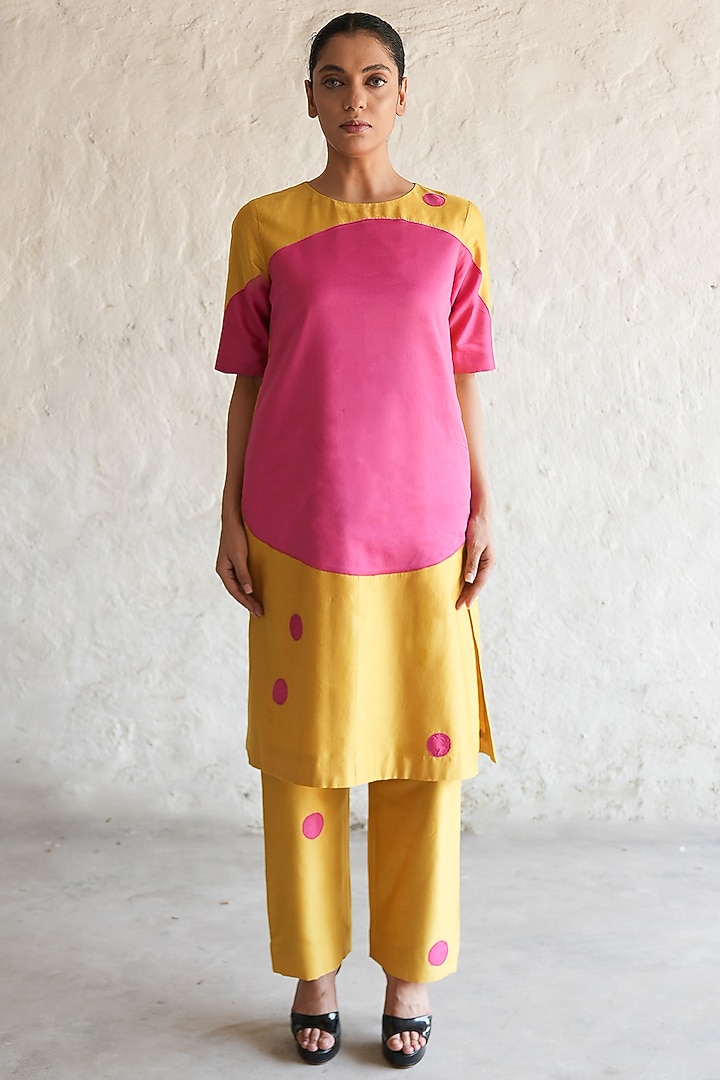 Ochre Yellow & Fuchsia Pink Banarasi Cotton Silk Applique Embroidered Kurta Set by Saksham and Neharicka at Pernia's Pop Up Shop