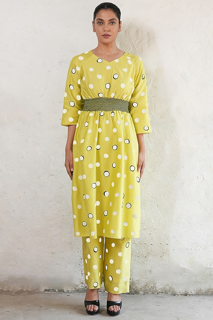 Lime Yellow Banarasi Cotton Silk Applique Embroidered Kurta Set by Saksham and Neharicka at Pernia's Pop Up Shop