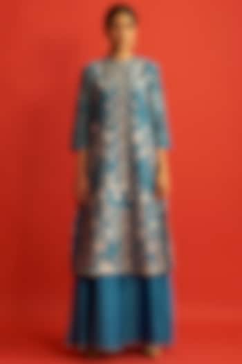 Blue Floral Printed Kurta by Saksham and Neharicka at Pernia's Pop Up Shop