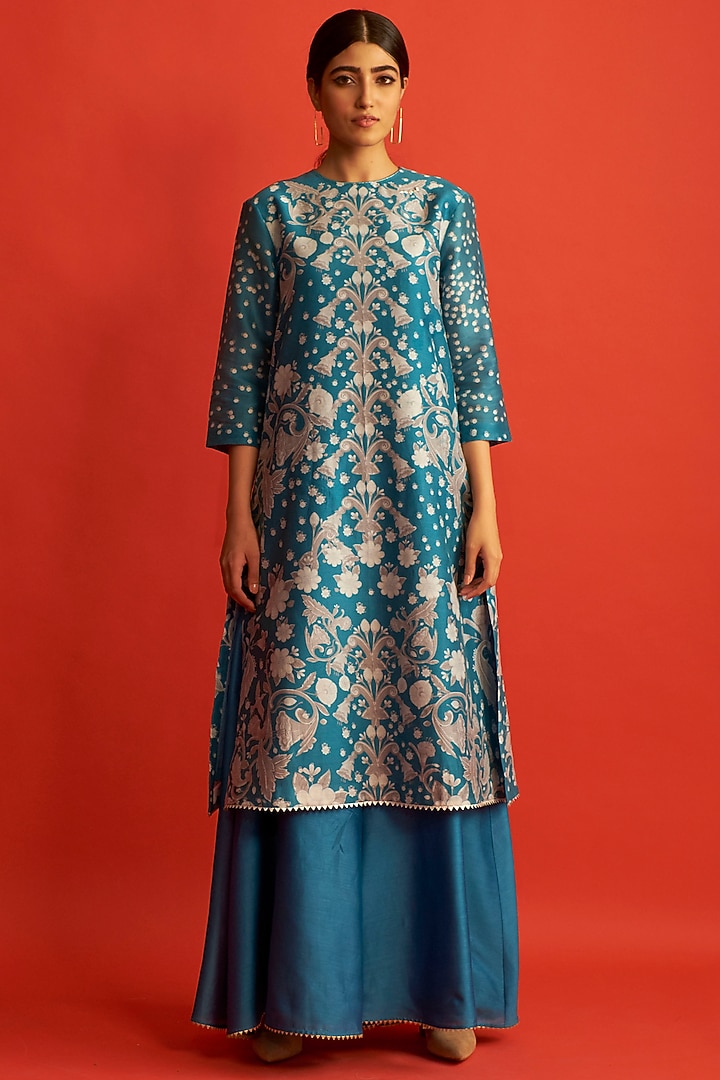 Blue Floral Printed Kurta by Saksham and Neharicka at Pernia's Pop Up Shop
