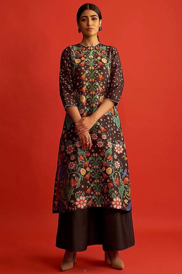 Black Floral Printed Kurta by Saksham and Neharicka