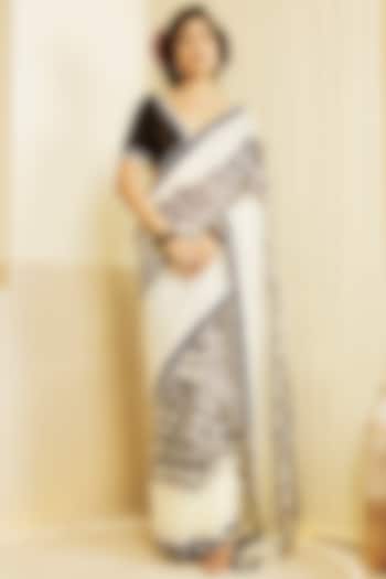 Black & White Chanderi Printed Saree Set by Saksham and Neharicka at Pernia's Pop Up Shop