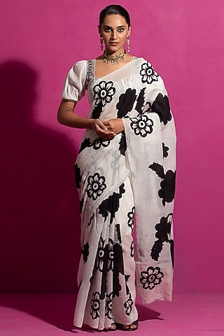 Ivory & Black Mulmul Floral Jaal Embroidered Saree Set by Saksham and Neharicka