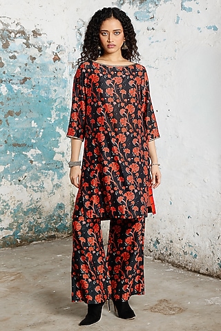 Red & Black Banarasi Cotton Silk Printed & Embroidered Kurta Set by Saksham and Neharicka