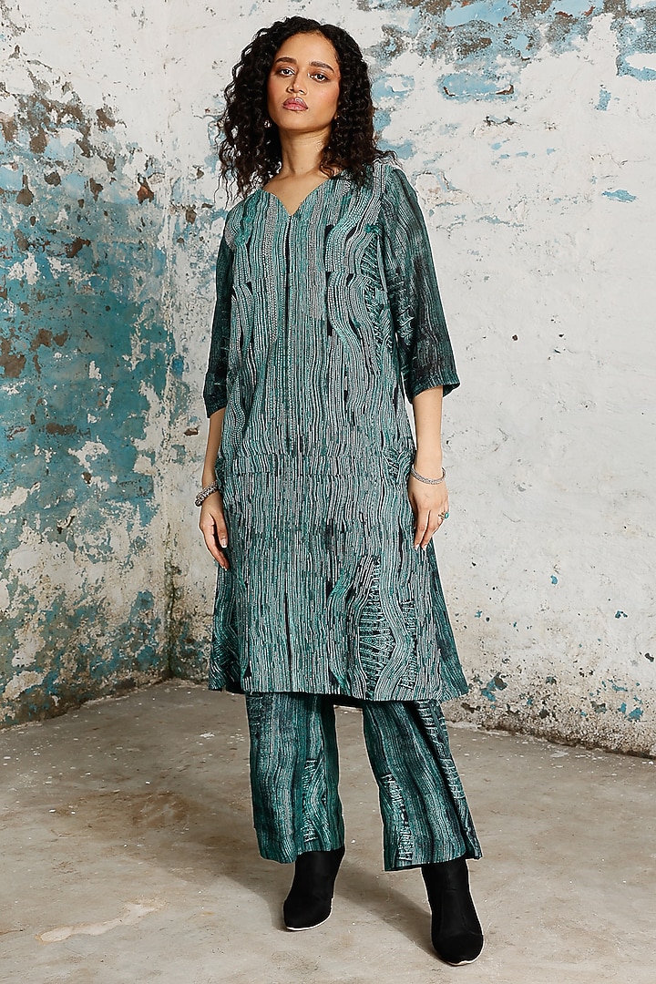 Green & Black Banarasi Cotton Silk Dori Embroidered Kurta Set by Saksham and Neharicka at Pernia's Pop Up Shop