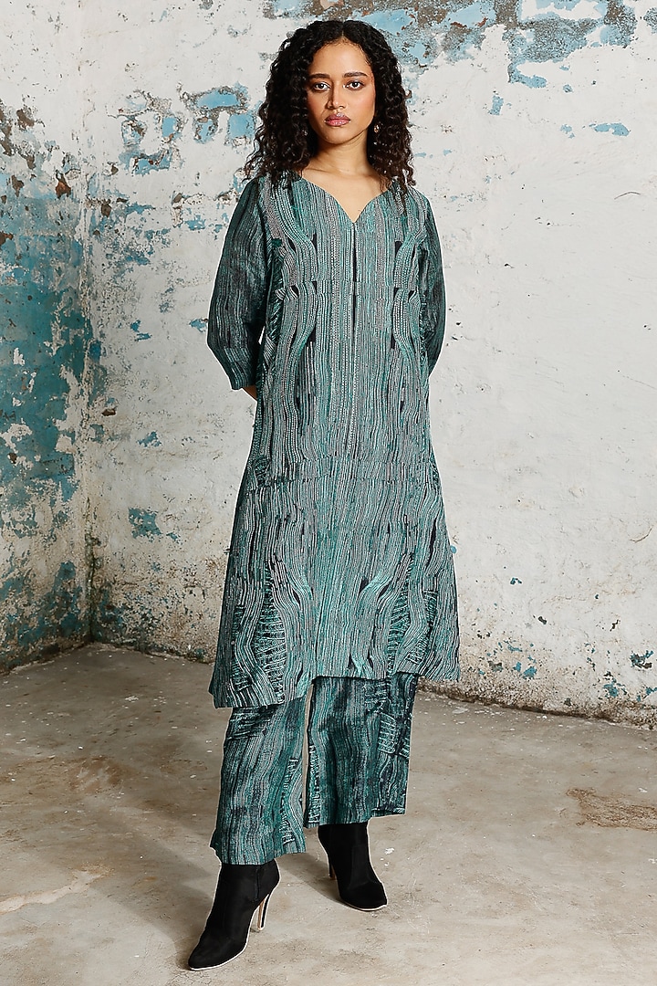 Green & Black Banarasi Cotton Silk Dori Embroidered Kurta Set by Saksham and Neharicka at Pernia's Pop Up Shop