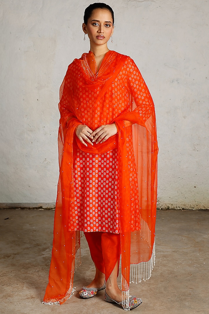 Orange Banarasi Cotton Silk Hand Embroidered Kurta Set by Saksham and Neharicka at Pernia's Pop Up Shop