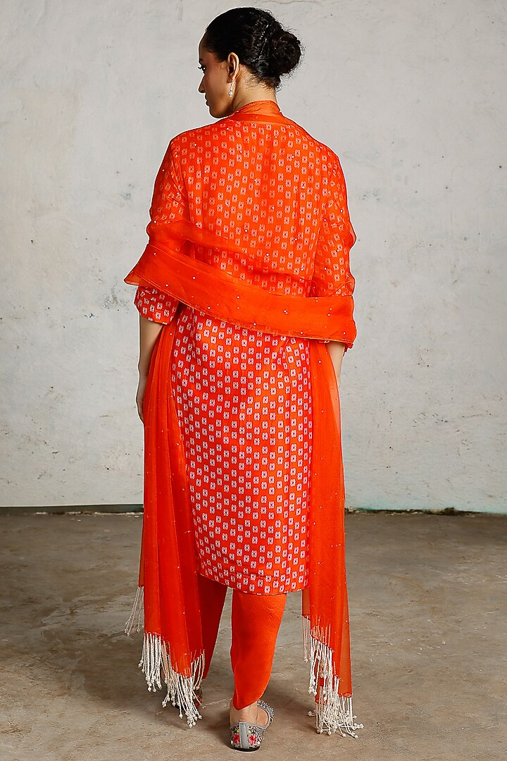 Orange Banarasi Cotton Silk Hand Embroidered Kurta Set by Saksham and Neharicka at Pernia's Pop Up Shop
