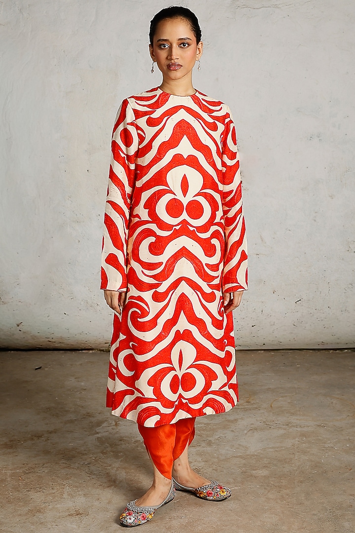 Orange & White Viscose Dupion Printed Kurta by Saksham and Neharicka at Pernia's Pop Up Shop
