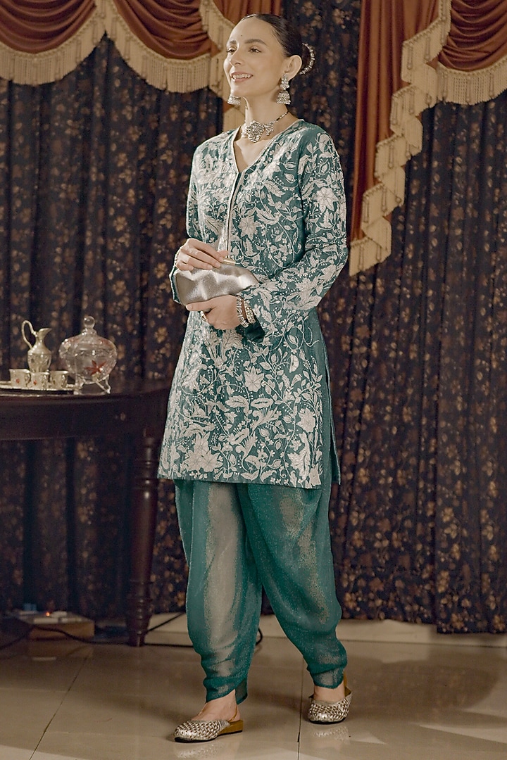 Teal Cotton Silk Applique Embroidered A-Line Kurta Set by Saksham and Neharicka at Pernia's Pop Up Shop