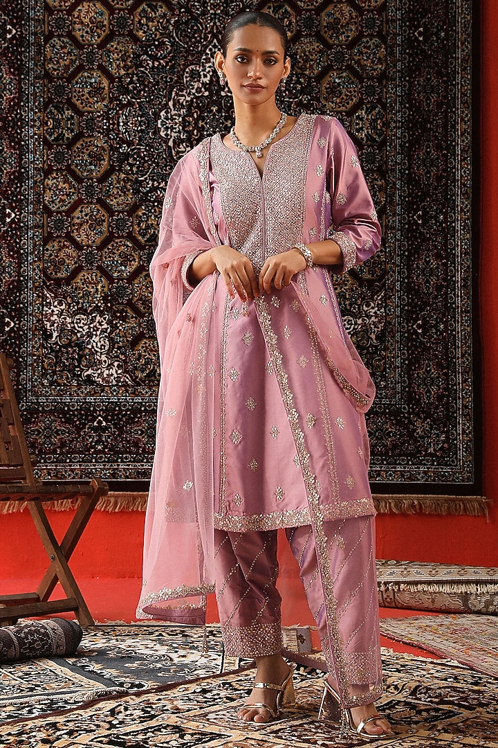 Mauve Silk Gota Patti Embroidered Kurta Set by SABE at Pernia's Pop Up Shop