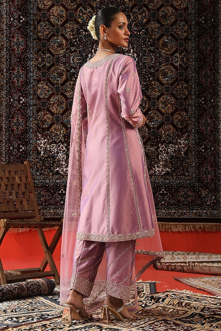 Mauve Silk Gota Patti Embroidered Kurta Set by SABE at Pernia's Pop Up Shop