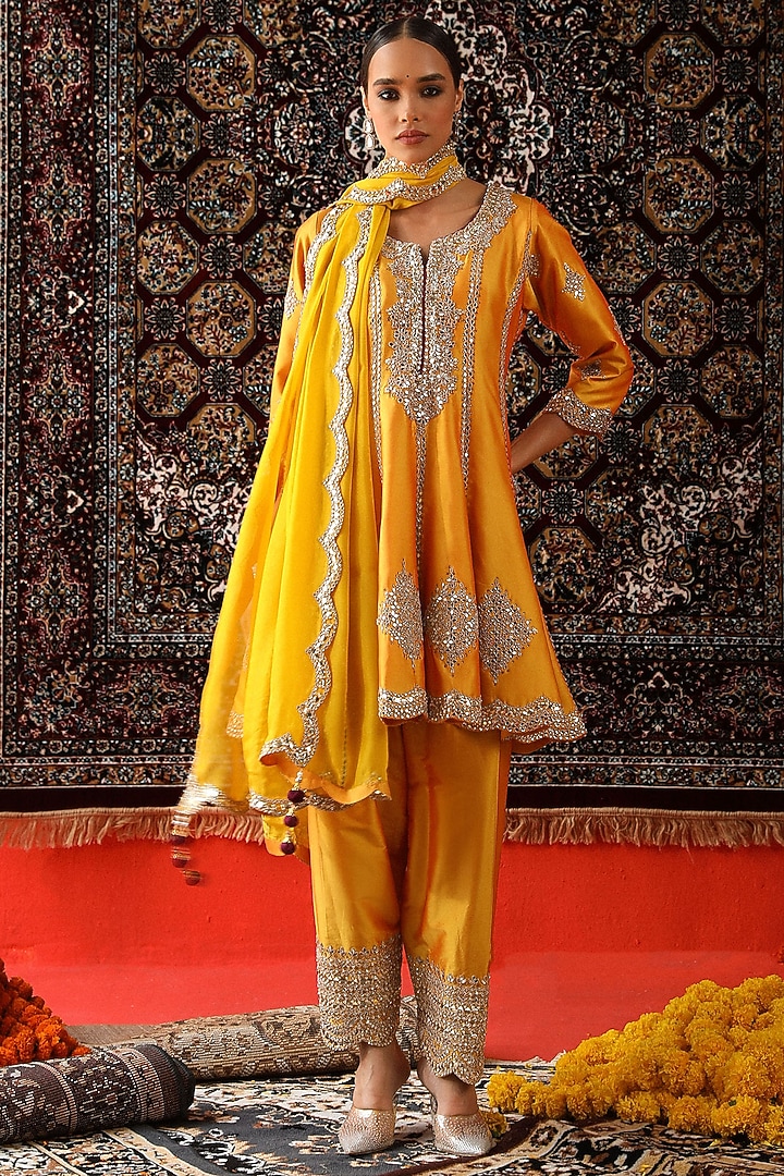 Bright Yellow Silk Mirror Embroidered Kurta Set by SABE at Pernia's Pop Up Shop