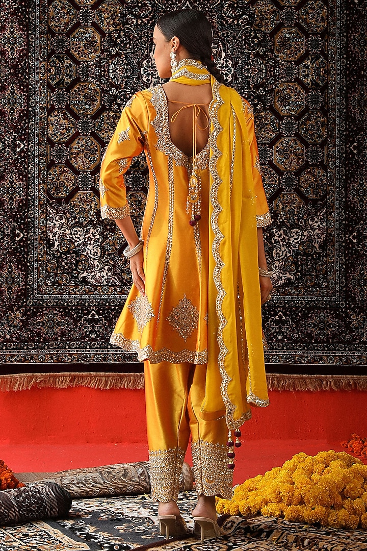 Bright Yellow Silk Mirror Embroidered Kurta Set by SABE at Pernia's Pop Up Shop