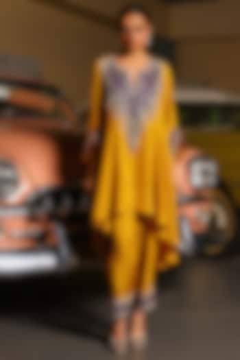 Mustard Pure Silk Sequins Hand Embroidered Kurta Set by SABE at Pernia's Pop Up Shop