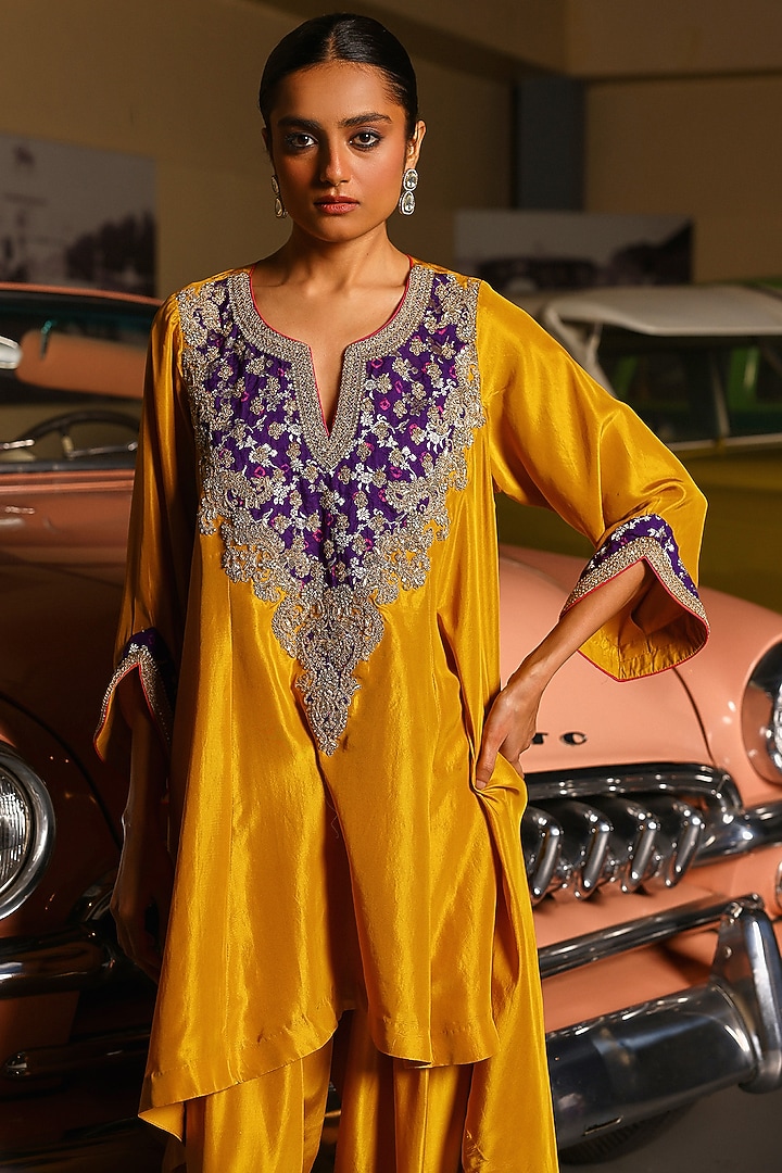 Mustard Pure Silk Sequins Hand Embroidered Kurta Set by SABE at Pernia's Pop Up Shop