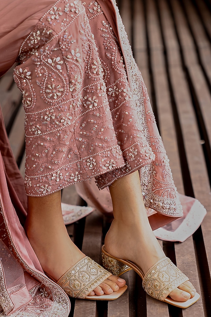 Rose Pink Chikankari Resham & Sequins Hand Embroidered Kurta Set by SABE at Pernia's Pop Up Shop