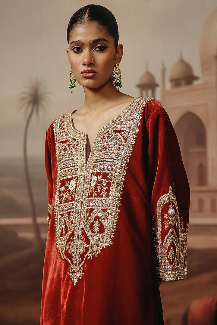 Rust Velvet Dabka Embroidered Kaftan Set by SABE at Pernia's Pop Up Shop