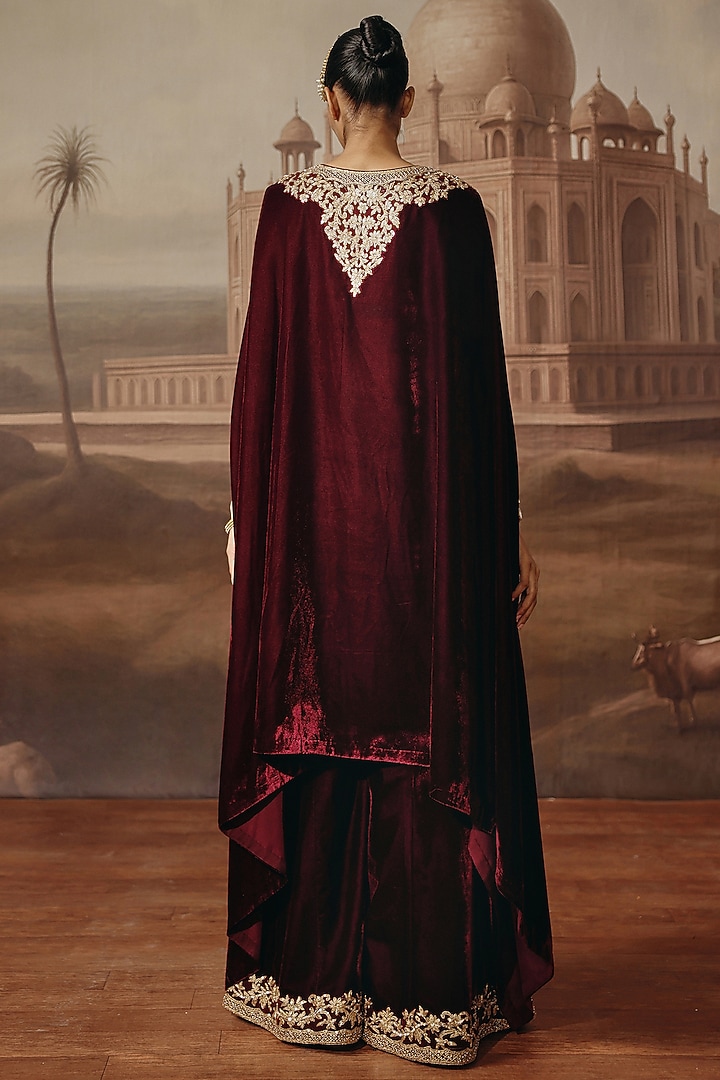 Wine Velvet Dori & Sequins Embroidered Kaftan Set by SABE at Pernia's Pop Up Shop