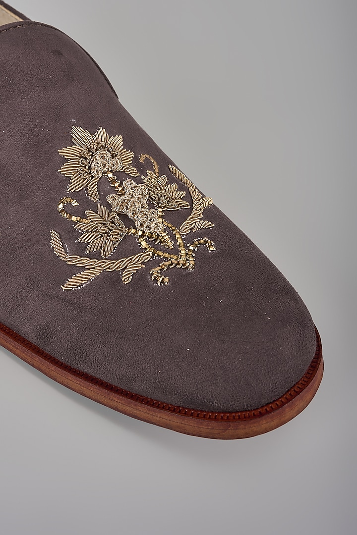 Brown Suede Hand Embroidered Loafers by SALIL BHATIA at Pernia's Pop Up Shop
