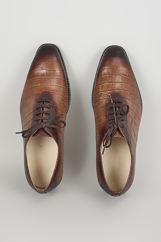 Beige & Black Croc Embossed Leather Hand Patina Oxford Shoes by SALIL BHATIA