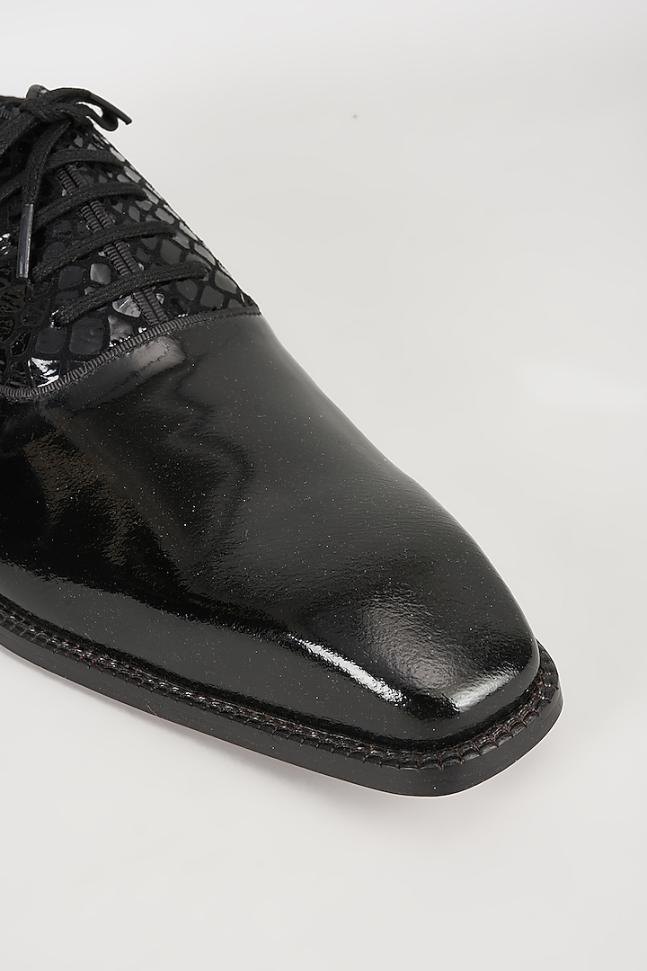 Black Patent Leather & Suede Oxford Shoes by SALIL BHATIA at Pernia's Pop Up Shop