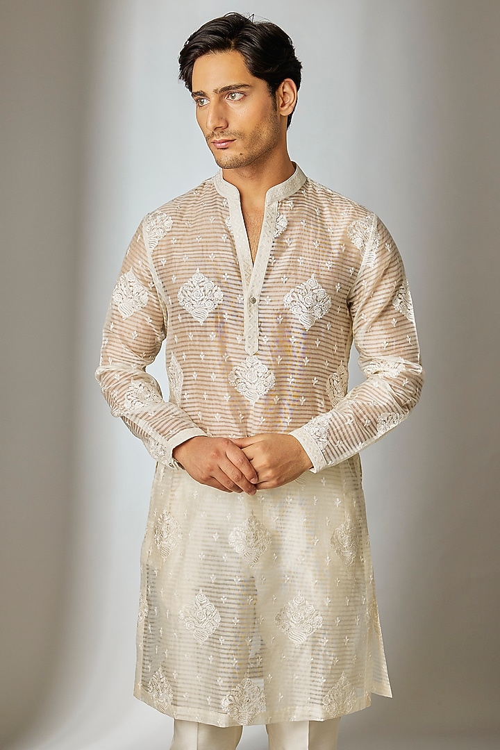 Ivory Chanderi Threadwork Sheer Kurta Set by SALIL BHATIA at Pernia's Pop Up Shop