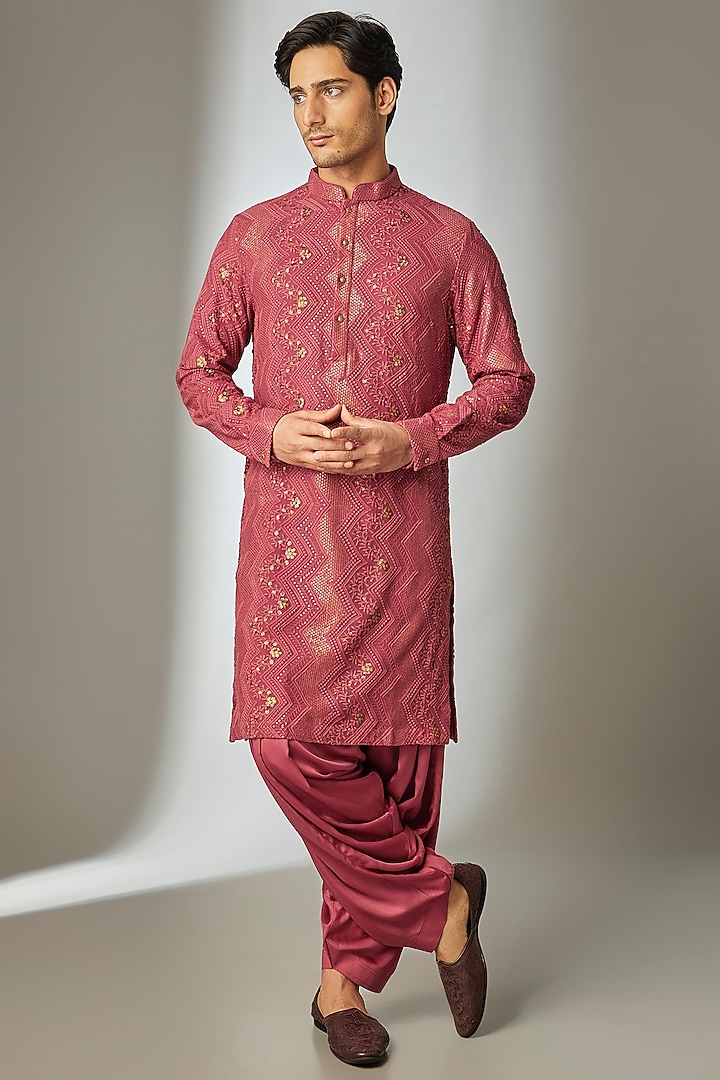 Raspberry Red Georgette Thread Embellished Kurta Set by SALIL BHATIA at Pernia's Pop Up Shop