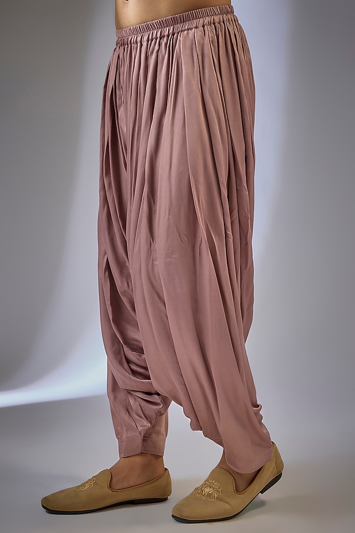 Red Dola Silk Sequins Embellished Kurta Set by SALIL BHATIA at Pernia's Pop Up Shop