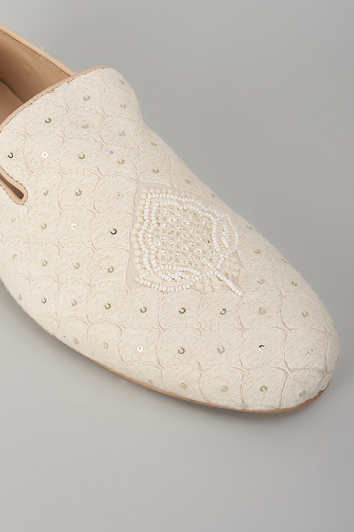 Ivory Georgette Thread Embellished Loafers by SALIL BHATIA at Pernia's Pop Up Shop
