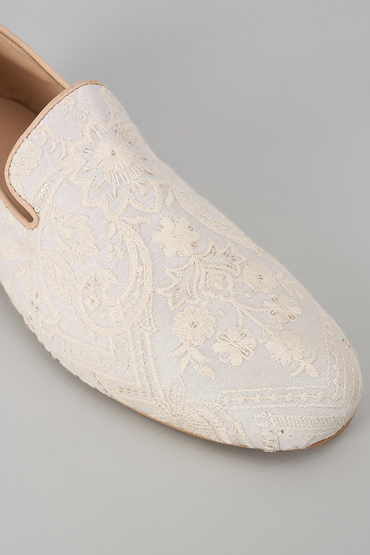 Ivory Silk Thread Embellished Loafers by SALIL BHATIA at Pernia's Pop Up Shop