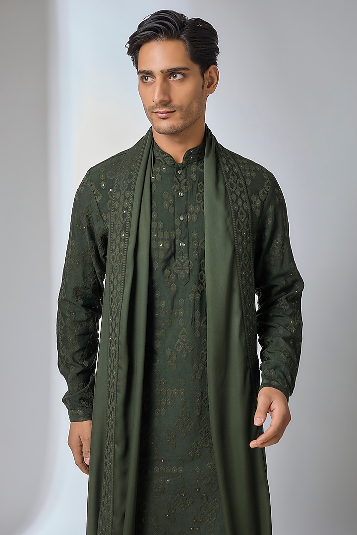 Green Silk Chanderi Thread Work Kurta Set by SALIL BHATIA at Pernia's Pop Up Shop