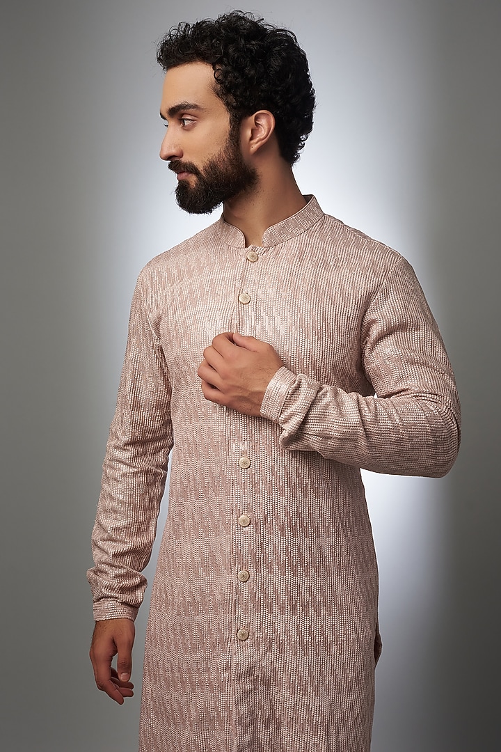 Dusty Pink Dola Silk Embellished Kurta Set by SALIL BHATIA at Pernia's Pop Up Shop