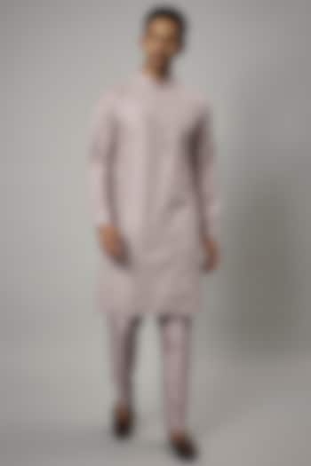 Lilac Silk Chanderi Embroidered Kurta Set by SALIL BHATIA at Pernia's Pop Up Shop