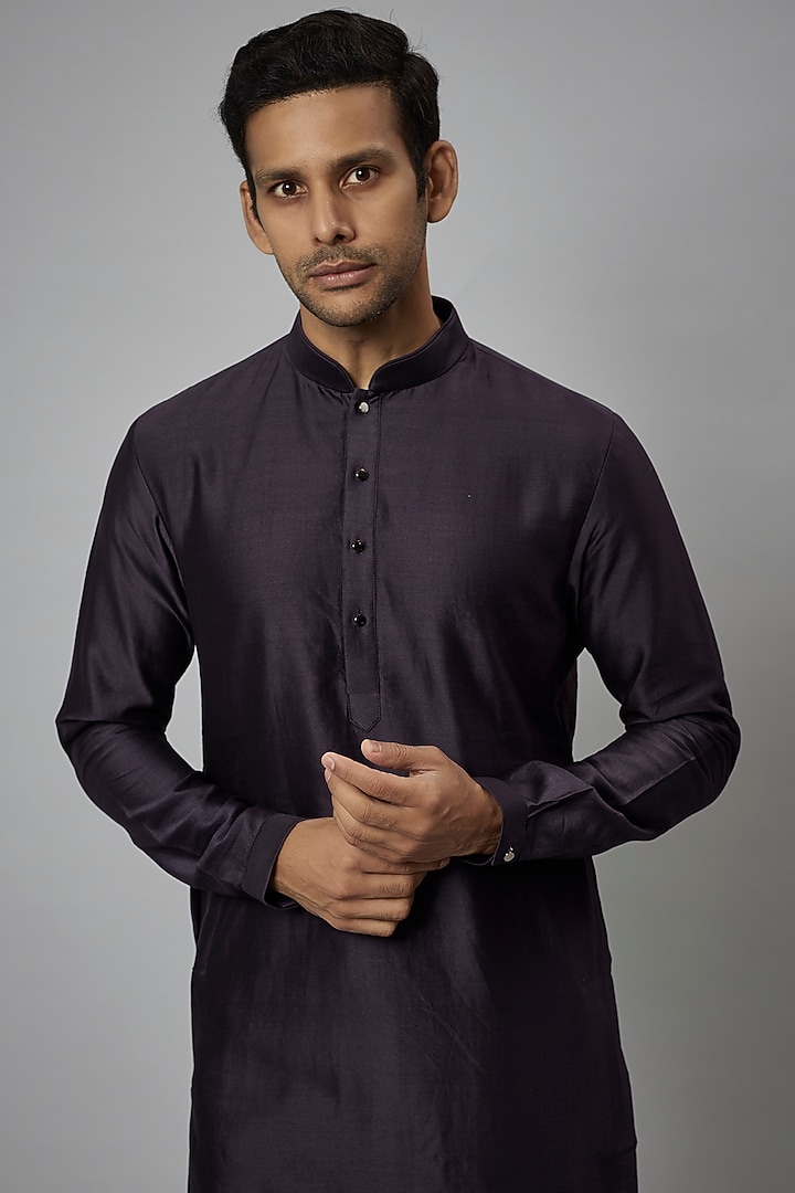 Plum Silk Chanderi Kurta Set by SALIL BHATIA at Pernia's Pop Up Shop