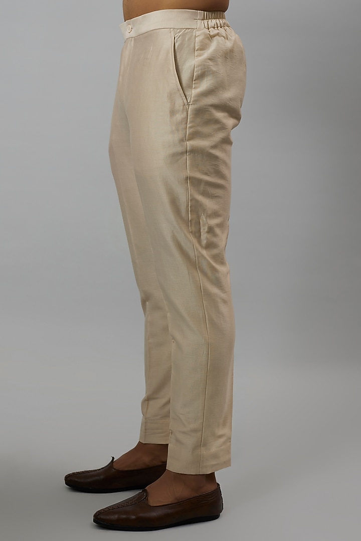 Yellow & Beige Ombre Silk Chanderi Kurta Set by SALIL BHATIA at Pernia's Pop Up Shop