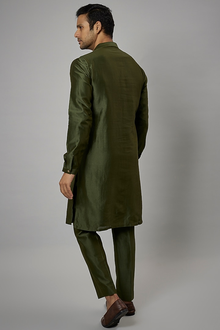 Mehendi Green Silk Chanderi Kurta Set by SALIL BHATIA at Pernia's Pop Up Shop