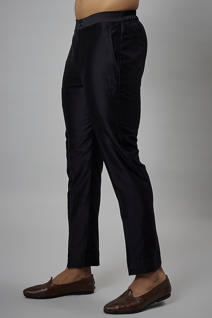 Black Silk Chanderi Kurta Set by SALIL BHATIA at Pernia's Pop Up Shop