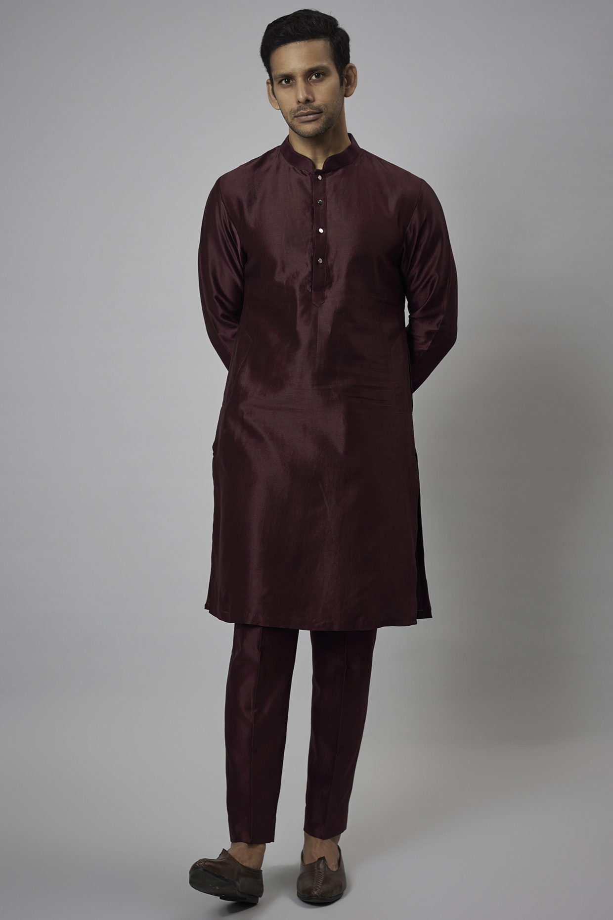 Wine Silk Chanderi Kurta Set by SALIL BHATIA at Pernia's Pop Up Shop