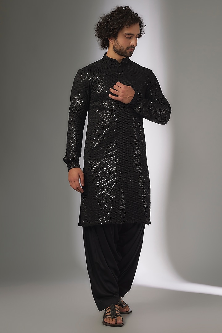Black Dola Silk Thread & Sequins Embellished Kurta Set by SALIL BHATIA at Pernia's Pop Up Shop