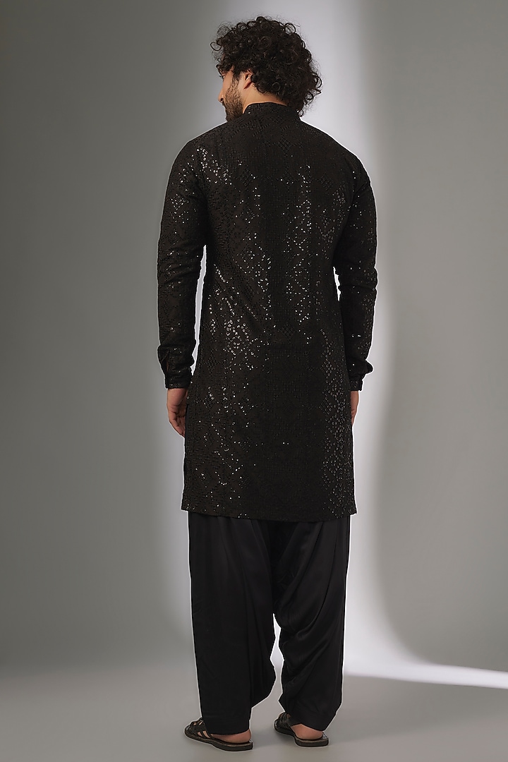 Black Dola Silk Thread & Sequins Embellished Kurta Set by SALIL BHATIA at Pernia's Pop Up Shop