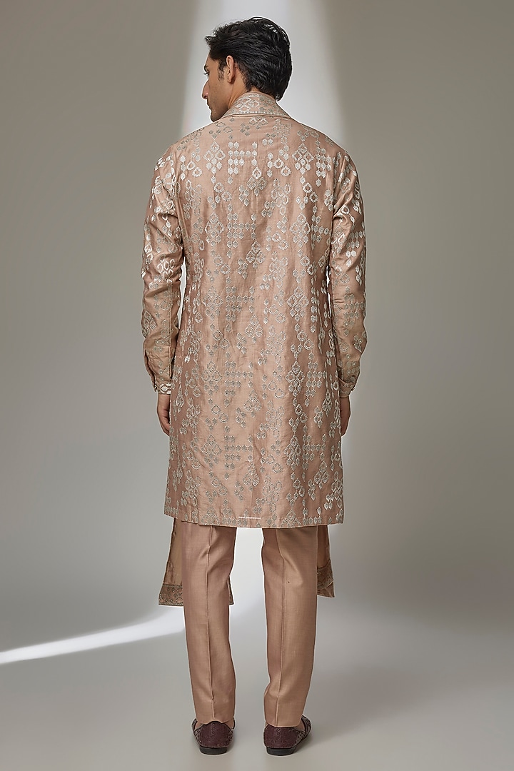 Dusty Pink Silk Chanderi Zari Embellished Kurta Set by SALIL BHATIA at Pernia's Pop Up Shop