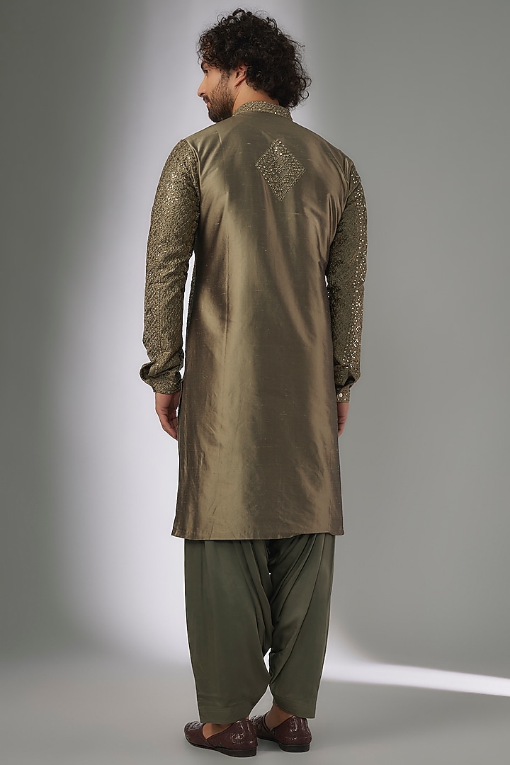 Mehendi Green Pure Silk Thread & Mirror Work Kurta Set by SALIL BHATIA at Pernia's Pop Up Shop