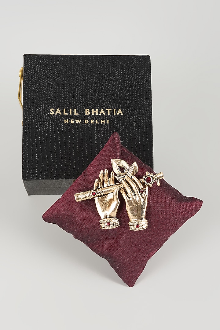 Gold Finish Bansuri Brooch by SALIL BHATIA at Pernia's Pop Up Shop