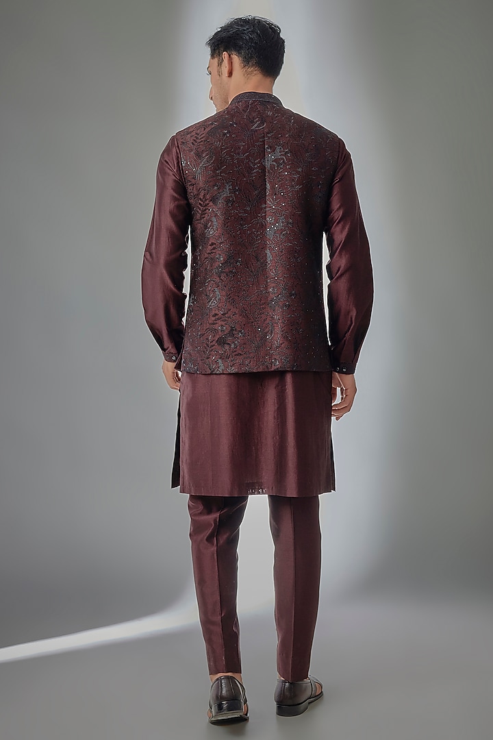 Wine Dola Silk Zari Embellished Nehru Jacket Set by SALIL BHATIA at Pernia's Pop Up Shop