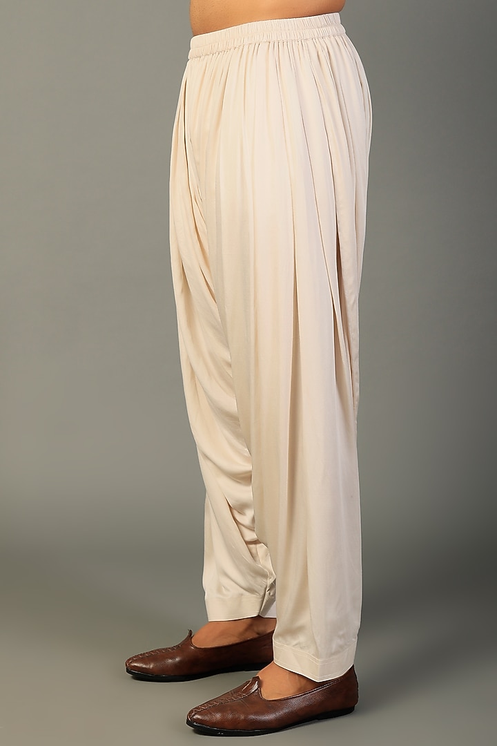 Pastel Yellow Embellished Kurta Set by SALIL BHATIA at Pernia's Pop Up Shop