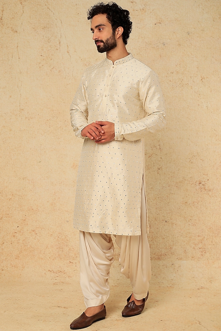 Ivory Silk Embroidered Kurta Set by SALIL BHATIA