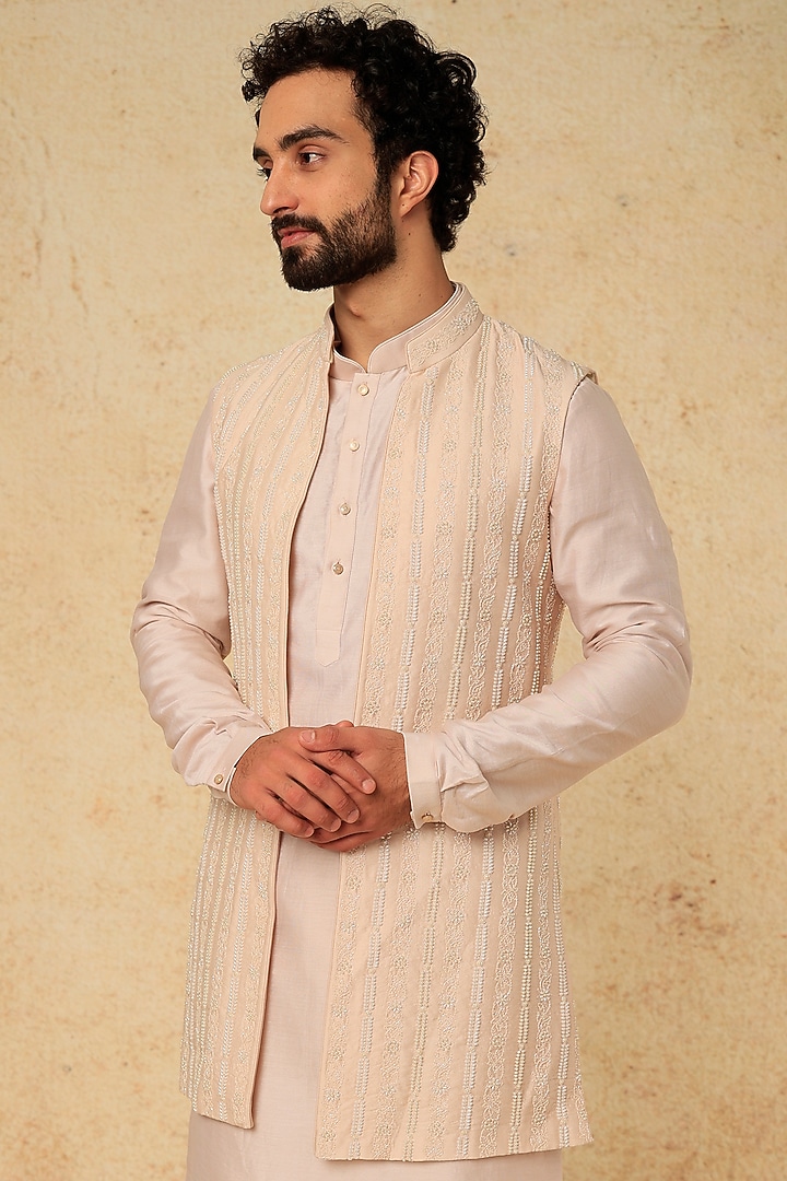 Pearl and Thread Embroidered Rose Quartz Jacket With Kurta Set by SALIL BHATIA at Pernia's Pop Up Shop