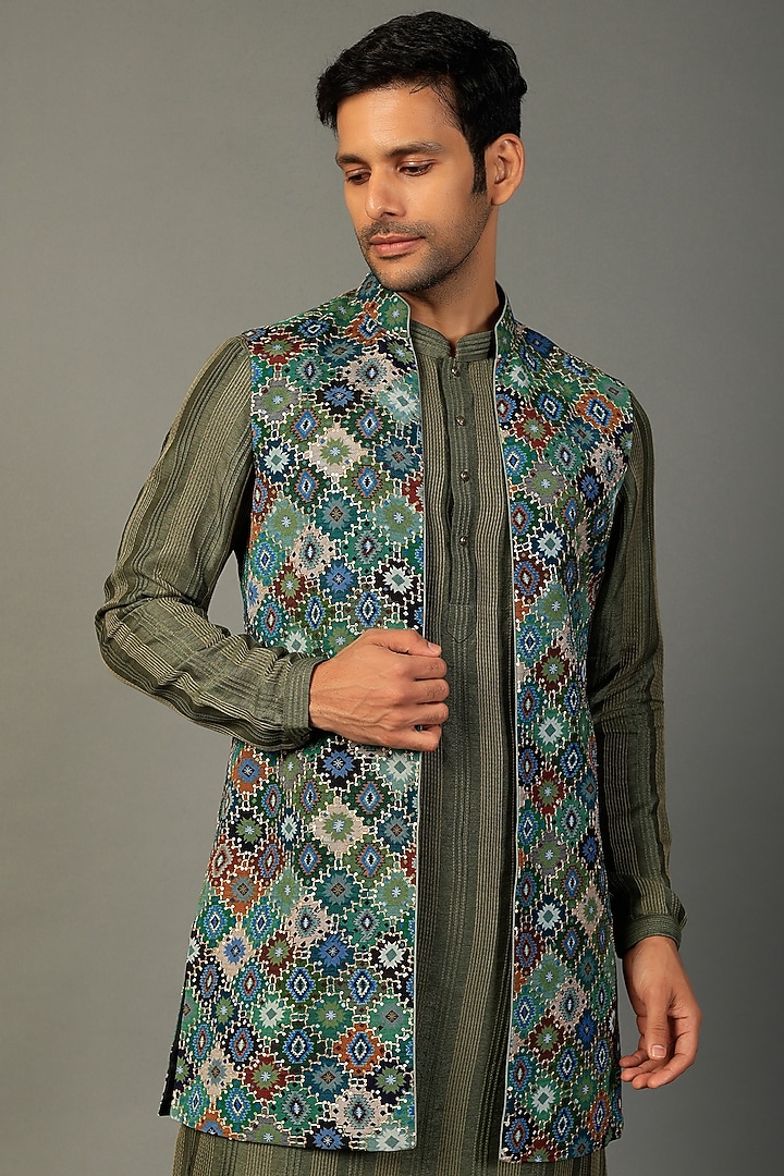 Multi-Colored Printed Indowestern Set by SALIL BHATIA at Pernia's Pop Up Shop